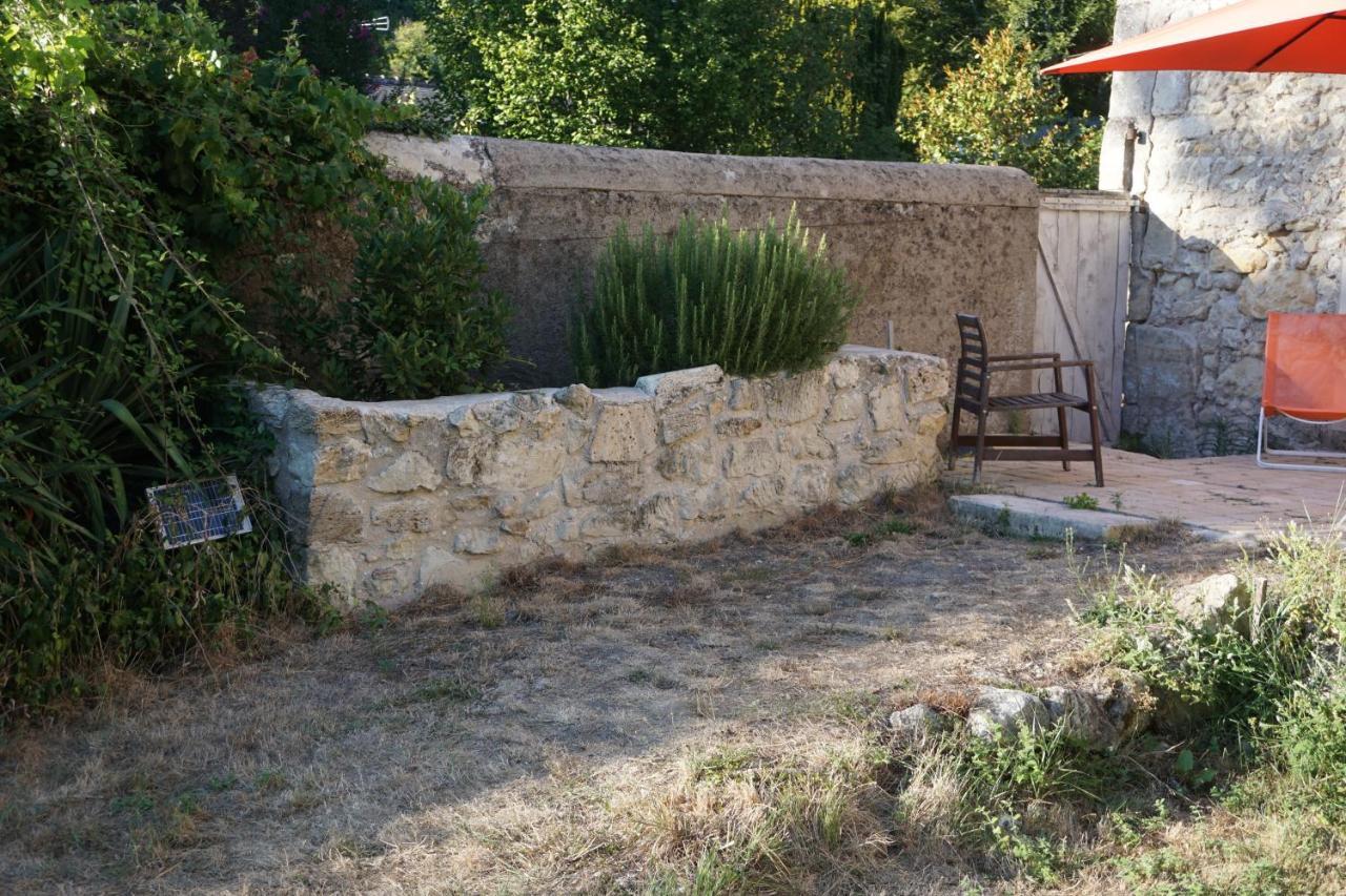 Le Gite De Moquesouris Nazelles-Negron ภายนอก รูปภาพ